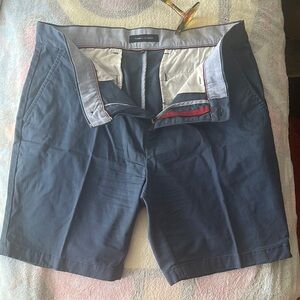 Tommy Hilfiger Men's Navy Bermuda Shorts